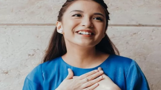 Chelsea Olivia: Dari Bintang Cilik ke Ikon Hiburan dan Ibu Teladan